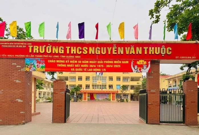 Cách chức Hiệu trưởng sửa điểm cho con cán bộ phường - ảnh 1