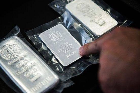 Thị trường bạc vào giai đoạn 'lọc máu': Cú giảm 5 USD giúp loại bỏ đầu cơ, mở đường cho chu kỳ tăng mới?