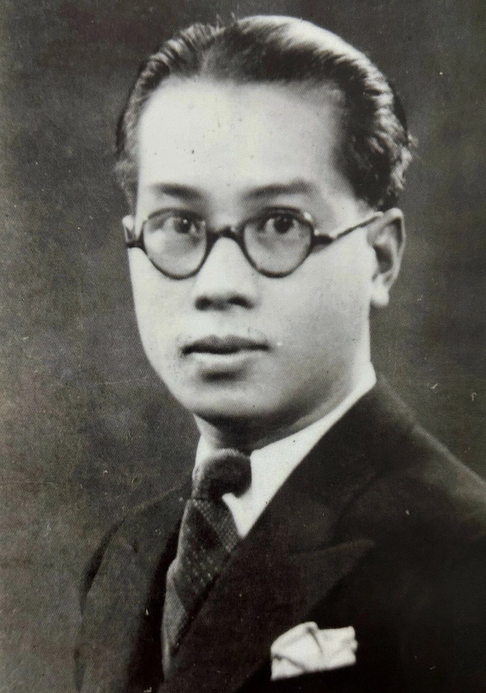 Thạc sĩ Vật lý đầu tiên của Việt Nam rời Pháp về nước dạy học, được Bác Hồ mời làm Bộ trưởng nhưng từ chối - ảnh 1