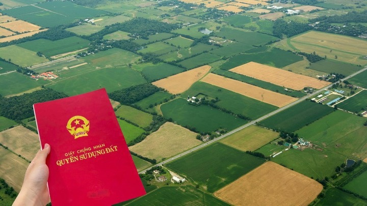 Từ giờ, mua bán đất không sổ đỏ sẽ không còn được pháp luật công nhận- Ảnh 1. Từ giờ, mua bán đất không sổ đỏ sẽ không còn được pháp luật công nhận- Ảnh 1.