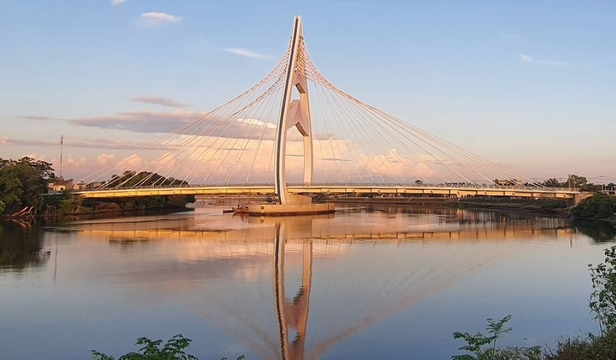 Tỉnh Thanh Hóa sắp có cầu dây văng đầu tiên, quy mô trăm tỷ, góp phần giải tỏa ùn tắc giao thông- Ảnh 1. Tỉnh Thanh Hóa sắp có cầu dây văng đầu tiên, quy mô trăm tỷ, góp phần giải tỏa ùn tắc giao thông- Ảnh 1.