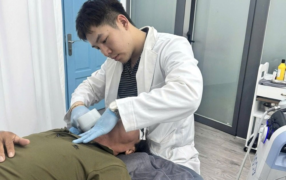 Đề nghị ai là nạn nhân của 'bác sĩ' Nguyễn Văn Trường, khẩn trương liên hệ công an qua số 0693.188.504