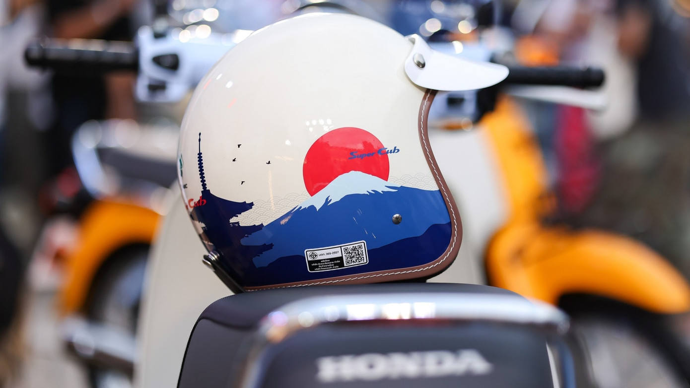 honda-super-cub-fujisan-10.jpg
