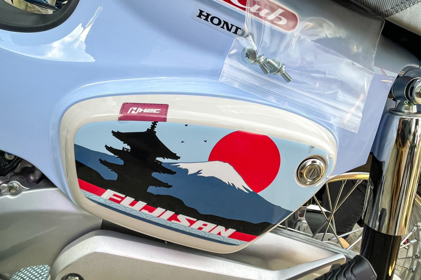 honda-super-cub-fujisan-13.jpg