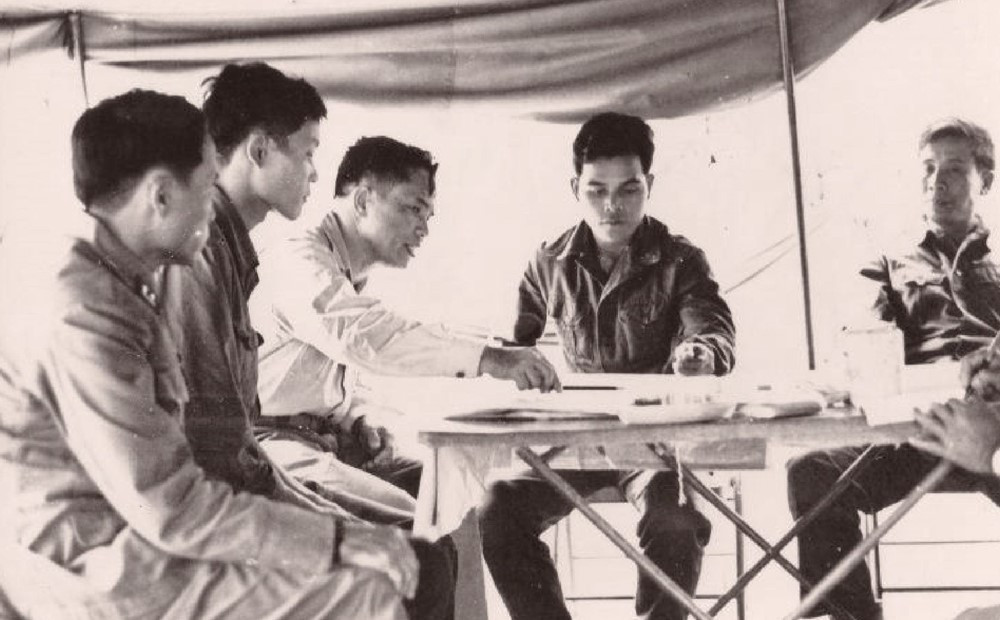 Gia đình hiếm có tại Việt Nam: 2 anh em ruột được phong hàm tướng, 6 người là liệt sĩ và 2 người được tặng danh hiệu Bà mẹ Việt Nam anh hùng - ảnh 2