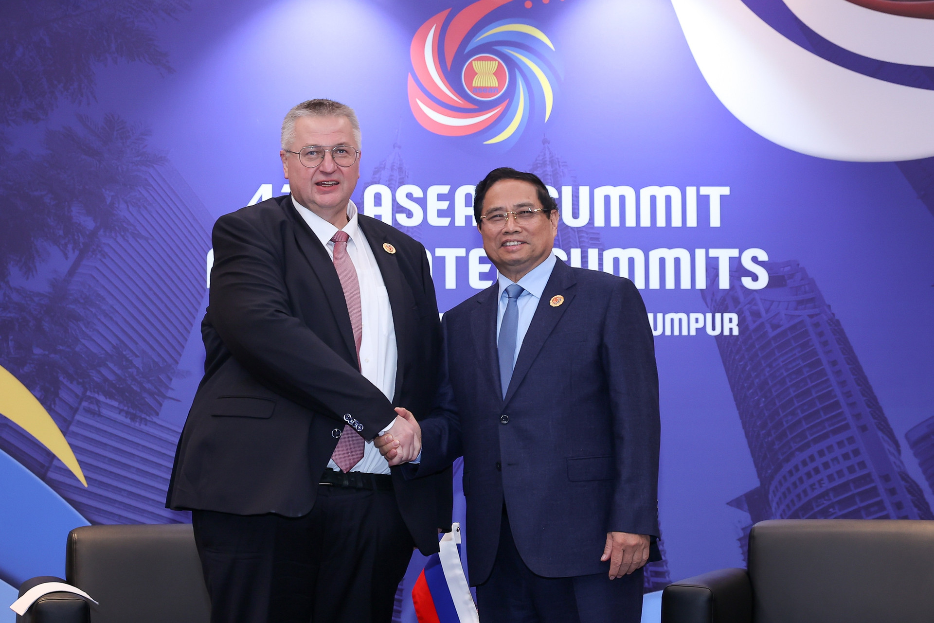 Việt Nam, Nga thúc đẩy kết nối đường sắt và đẩy nhanh đàm phán về xây dựng nhà máy điện hạt nhân- Ảnh 1. Việt Nam, Nga thúc đẩy kết nối đường sắt và đẩy nhanh đàm phán về xây dựng nhà máy điện hạt nhân- Ảnh 1.