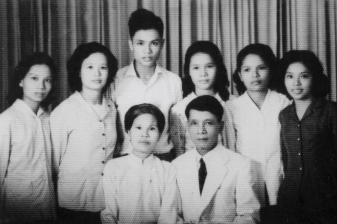 Nhà văn duy nhất của Việt Nam có 3 người con rể đều mang hàm tướng, từng đảm nhận nhiều chức vụ quan trọng - ảnh 4
