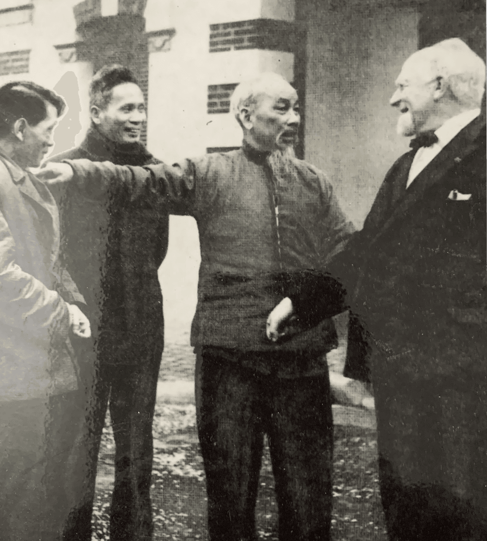 Nhà văn duy nhất của Việt Nam có 3 người con rể đều mang hàm tướng, từng đảm nhận nhiều chức vụ quan trọng - ảnh 2