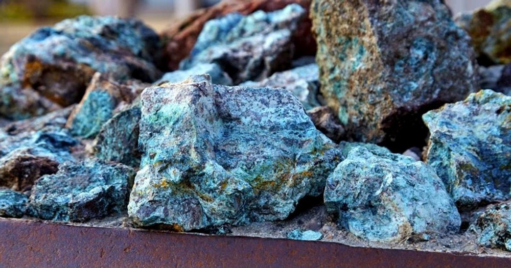 Phát hiện mỏ đất hiếm trị giá 62 tỷ USD, Mỹ - Trung ráo riết tranh giành - ảnh 1