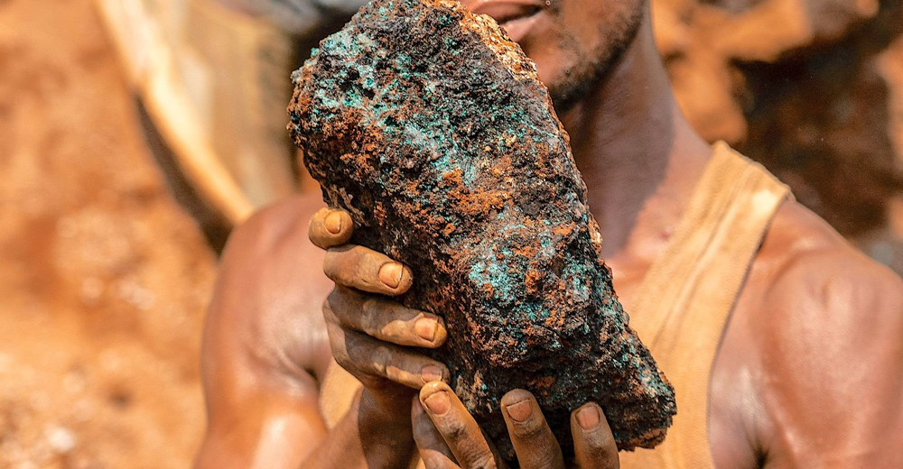 Quốc gia sở hữu 'kho báu' quý giá bậc nhất của ngành xe điện, là nơi tỷ phú Phạm Nhật Vượng sắp xây đại đô thị 6.300ha - ảnh 3