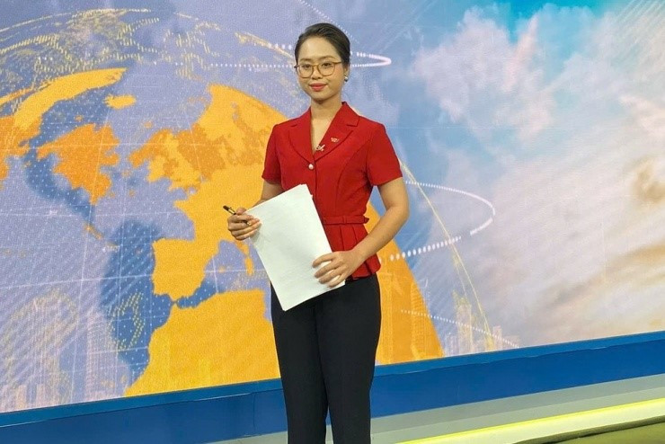 Hai khách mời đặt câu hỏi tiếng Anh trong Chung kết Olympia 2025: IELTS 9.0, Chủ tịch CLB tiếng Anh, đều làm việc tại kênh Vietnam Today - ảnh 5