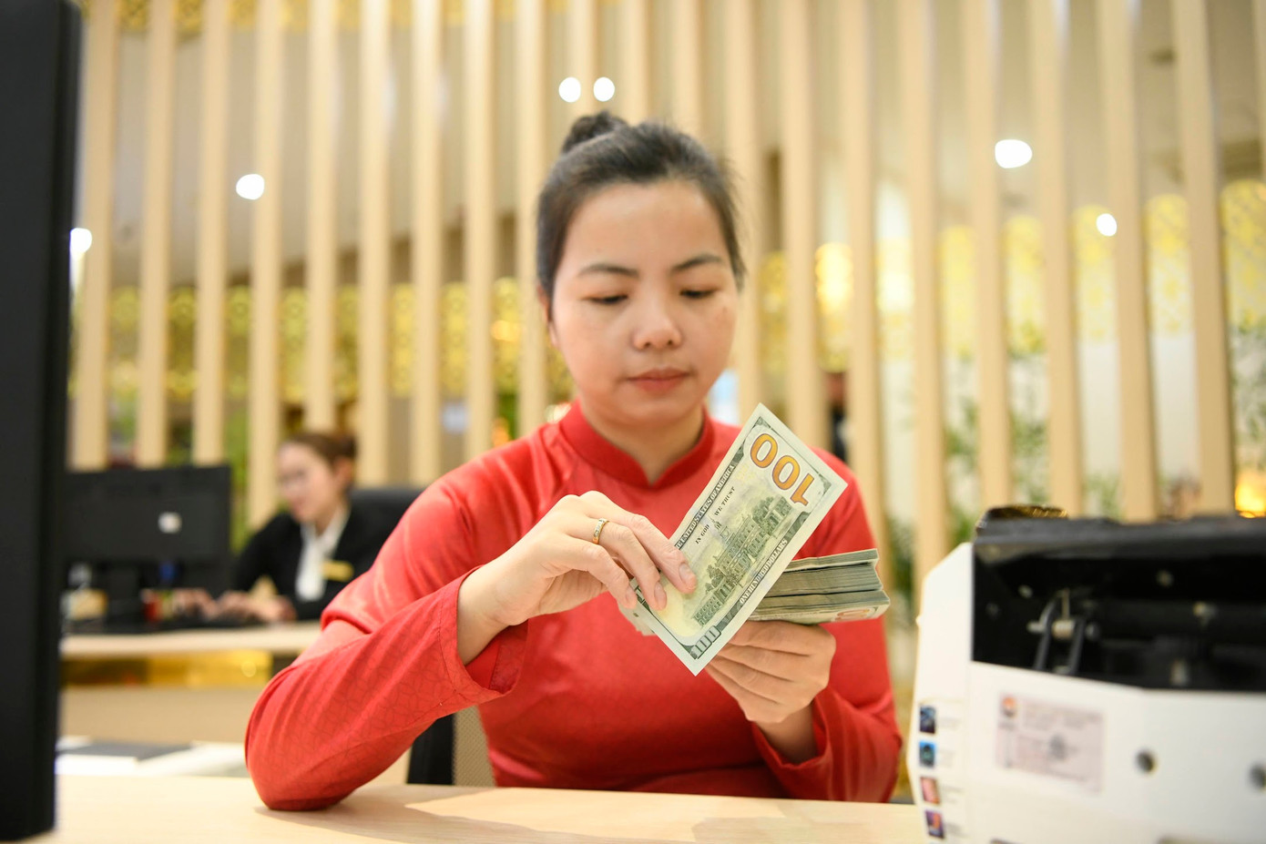 Ngân hàng Nhà nước liên tiếp chỉ đạo về tỷ giá trong thời gian qua. usd-2109-2104.jpg