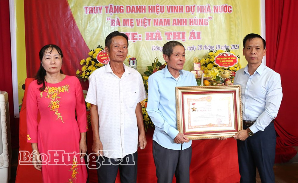 Truy tặng danh hiệu Bà mẹ Việt Nam anh hùng cho mẹ Hà Thị Ái - ảnh 1