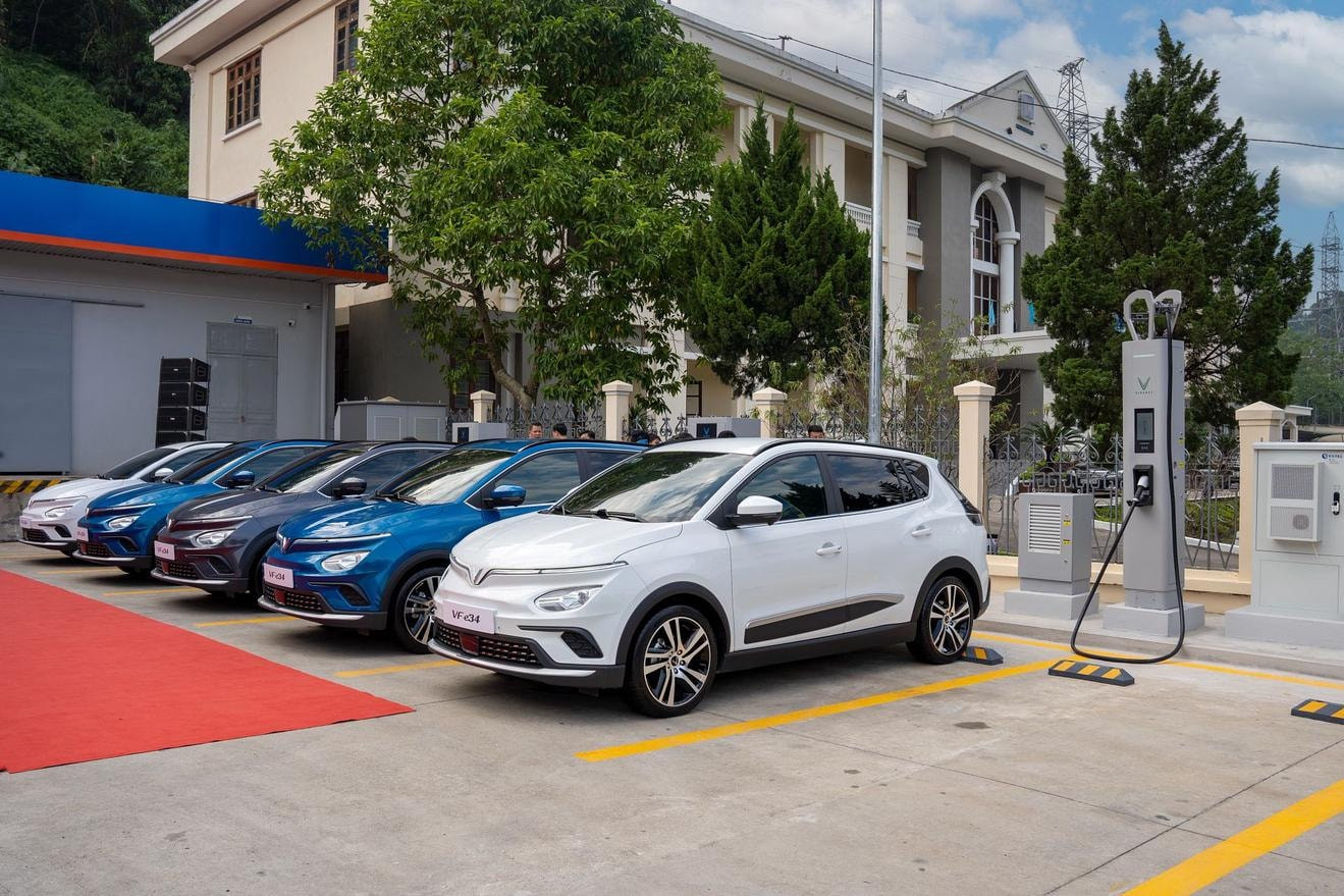 VinFast vừa thông báo một thay đổi quan trọng sau khi Vincom Retail chuyển nhượng Vincom Nguyễn Chí Thanh