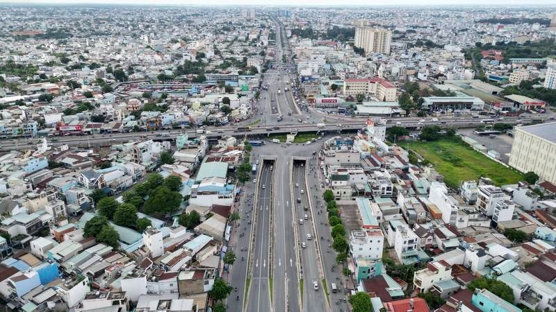 Sắp mở rộng lên 10 làn tuyến quốc lộ quan trọng kết nối TP. HCM đến Campuchia- Ảnh 1.