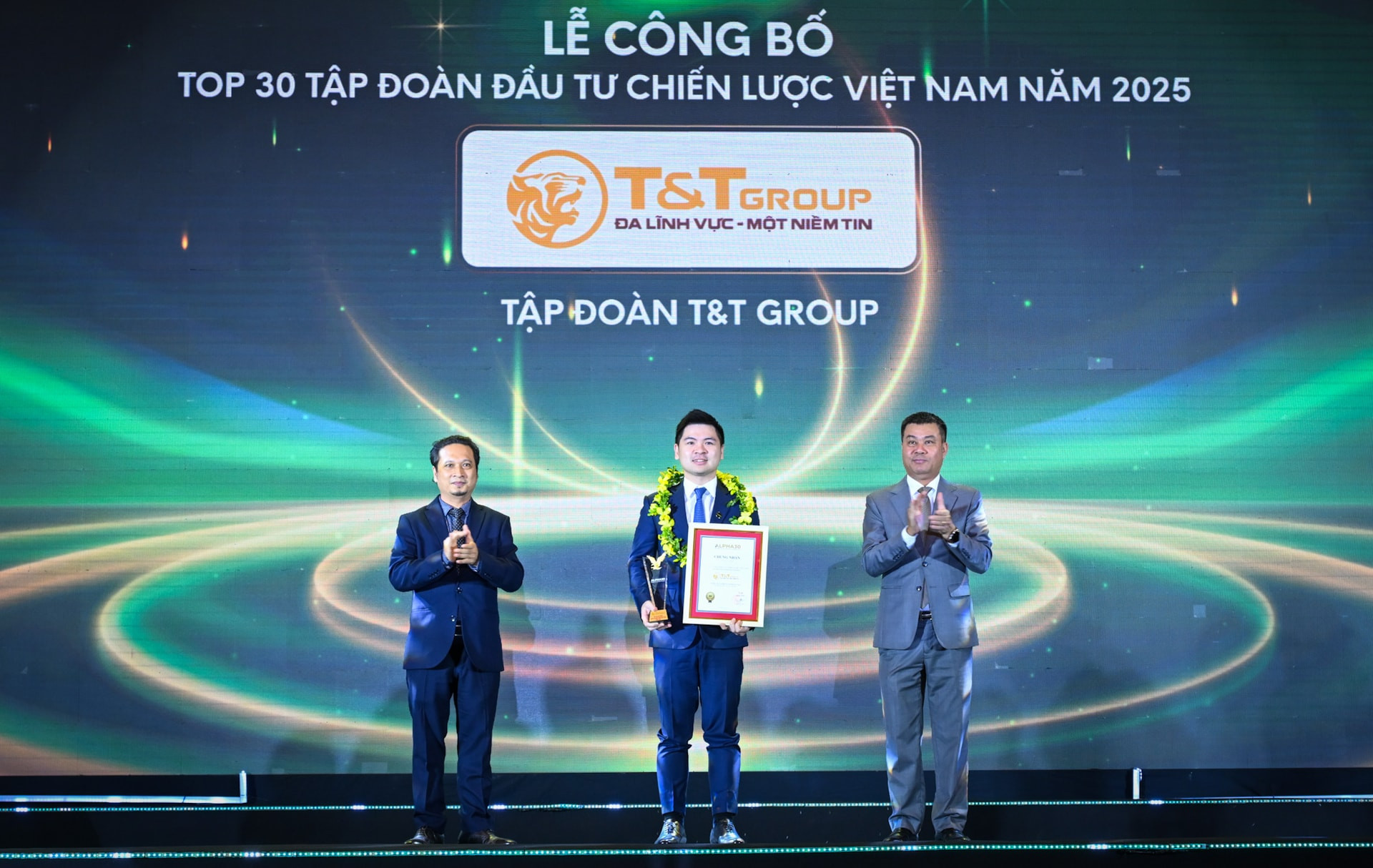 T&T Group được vinh danh Top 30 tập đoàn đầu tư chiến lược Việt Nam (ALPHA30)