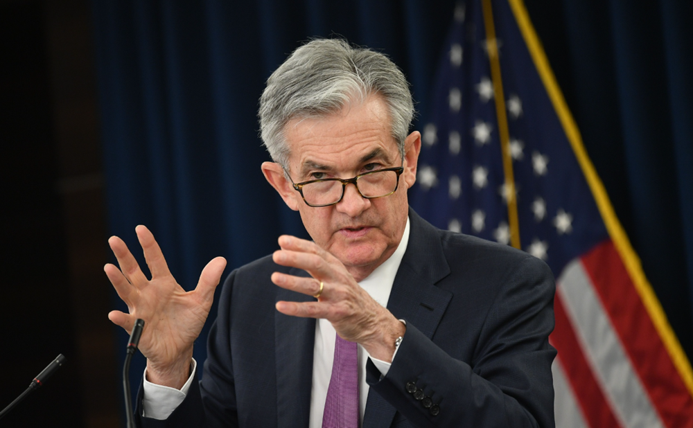 Fed hạ lãi suất giữa lúc thiếu dữ liệu kinh tế, tuyên bố thời điểm kết thúc chương trình thắt chặt định lượng Fed hạ lãi suất giữa lúc thiếu dữ liệu kinh tế, tuyên bố thời điểm kết thúc chương trình thắt chặt định lượng