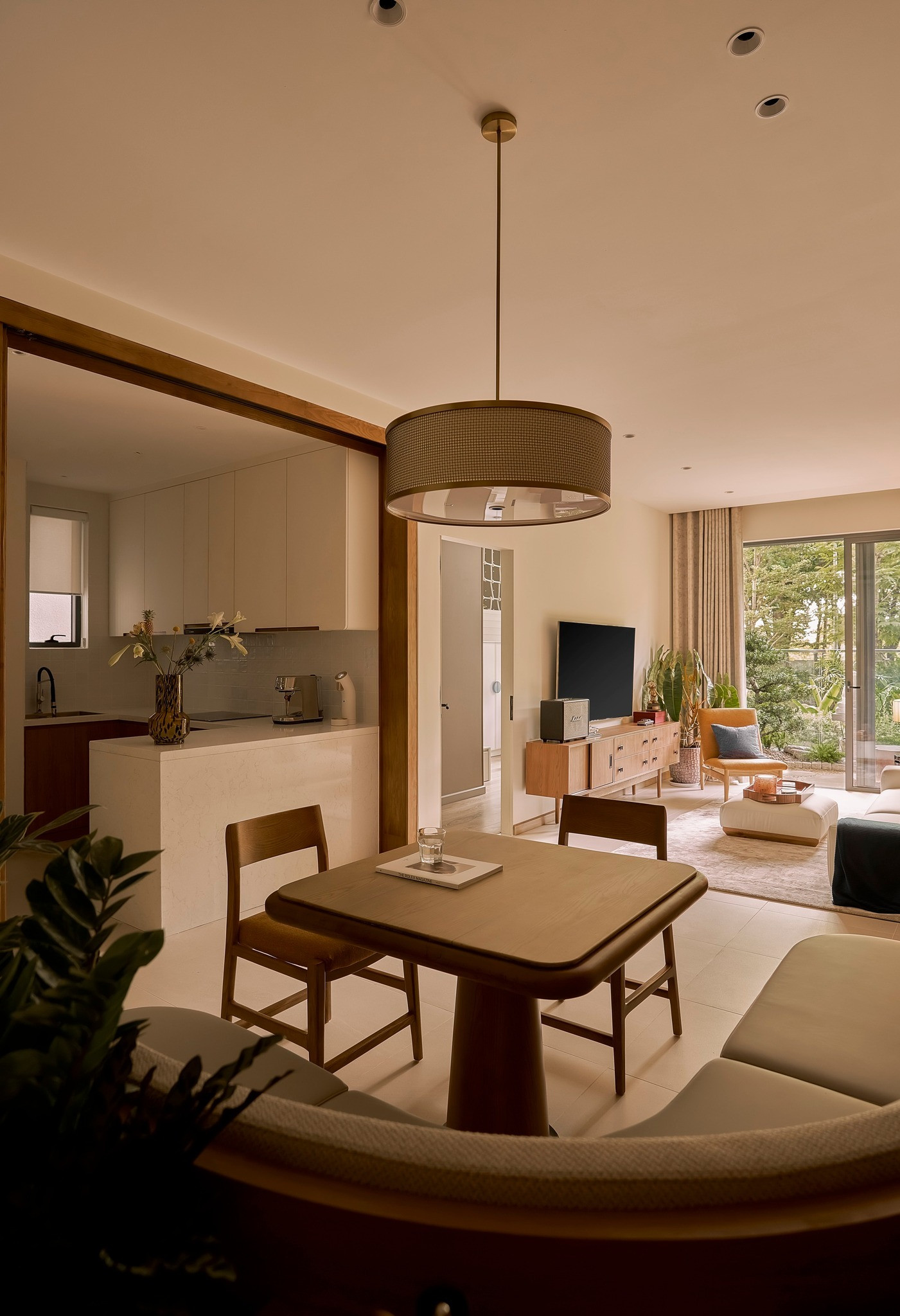 Căn hộ MCM đẹp nao lòng: tối giản, có gu và chạm đến xúc cảm- Ảnh 4.