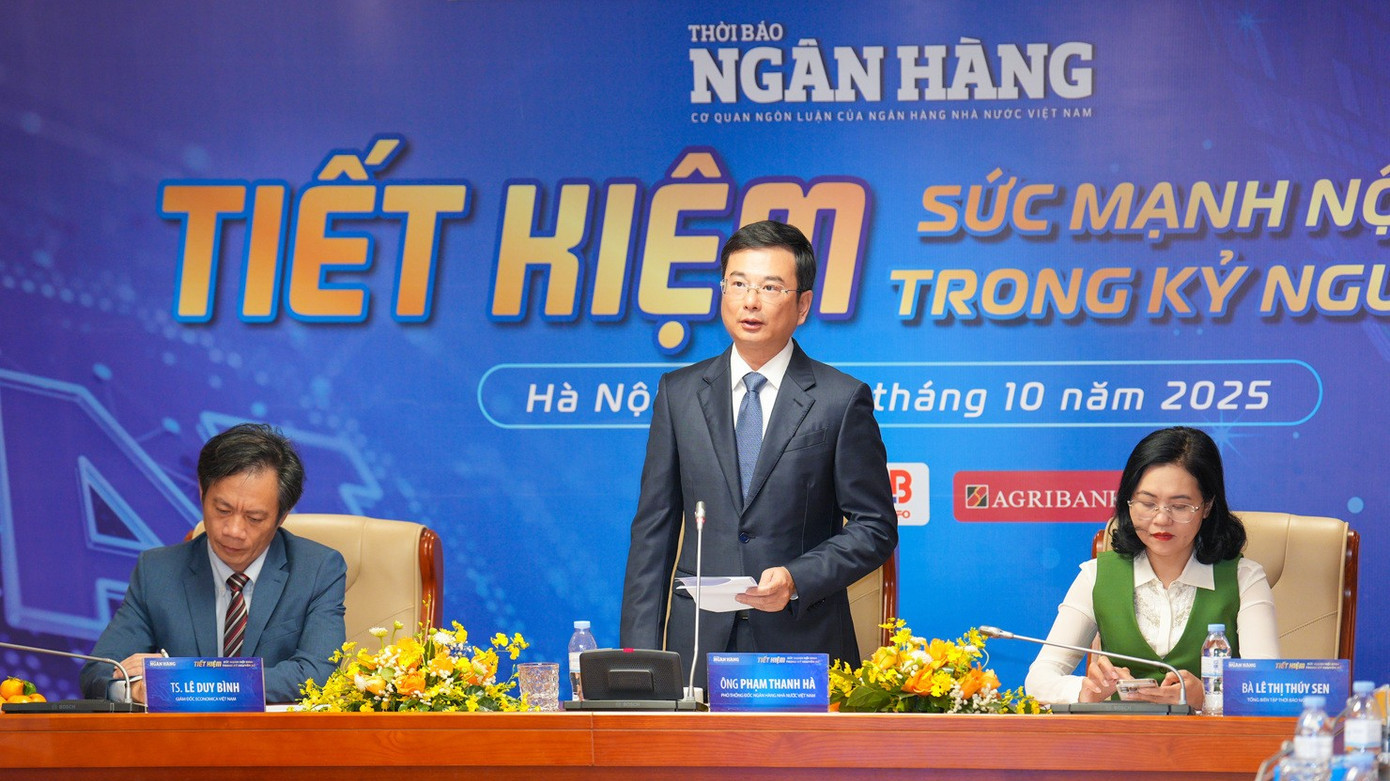 Phó Thống đốc Ngân hàng Nhà nước Phạm Thanh Hà phát biểu tại tọa đàm. ongha.jpg