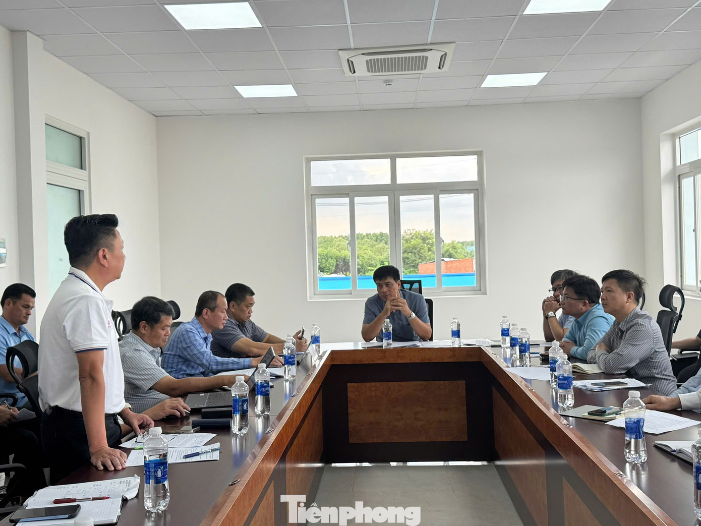 Quang cảnh buổi làm việc. tp-thu-truong-ha-2.jpg