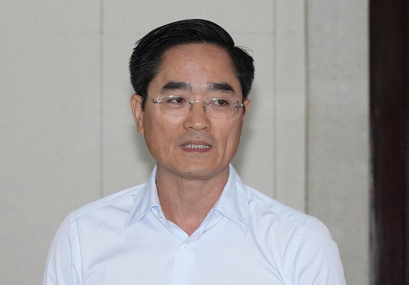 Ông Trần Quang Lâm trao đổi tại buổi họp. Ảnh: Sỹ Đông z7173707634174-8e71b6102e712da55d3f4f8ef45bf2cd.jpg