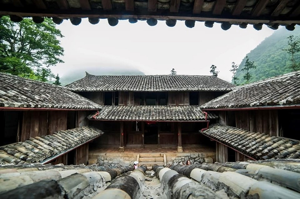 Dinh thự 150 tỷ của dòng họ từng thống lĩnh cả vùng cao nguyên Hà Giang, được Bác Hồ tặng kỷ vật quý - ảnh 2