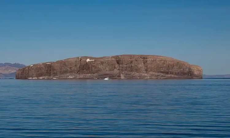 Tảng đá lớn 'hình quả thận' khiến hai quốc gia tranh nhau suốt 50 năm không dứt - ảnh 1