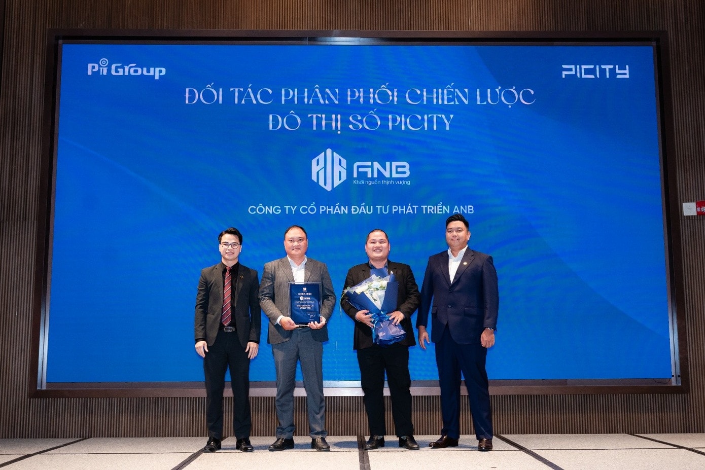 ANB chính thức trở thành đối tác phân phối chiến lược Đô thị số Picity. image001-8102.jpg