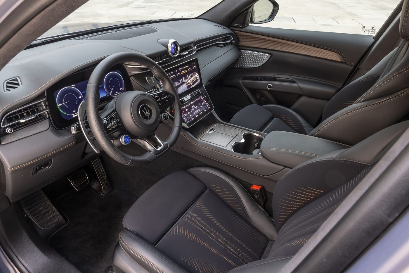maserati-grecale-folgore-2.jpg