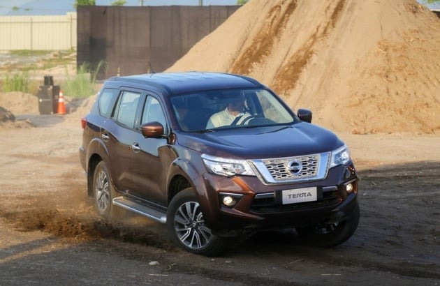 nissan-terra-v-2019-3.jpg