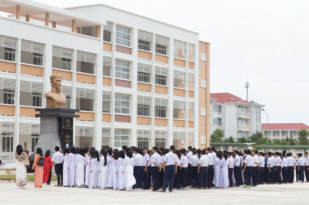 Danh nhân duy nhất UNESCO công nhận được đặt tên cho 8 trường THPT chuyên ở Việt Nam - ảnh 3