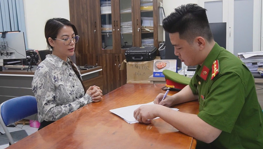 Cuộc sống của Trương Ngọc Ánh trước khi bị bắt: Xa hoa 'dát toàn hàng hiệu', CEO nhiều công ty, từng tuyên bố dự án hơn 1.300 tỷ đồng - ảnh 1