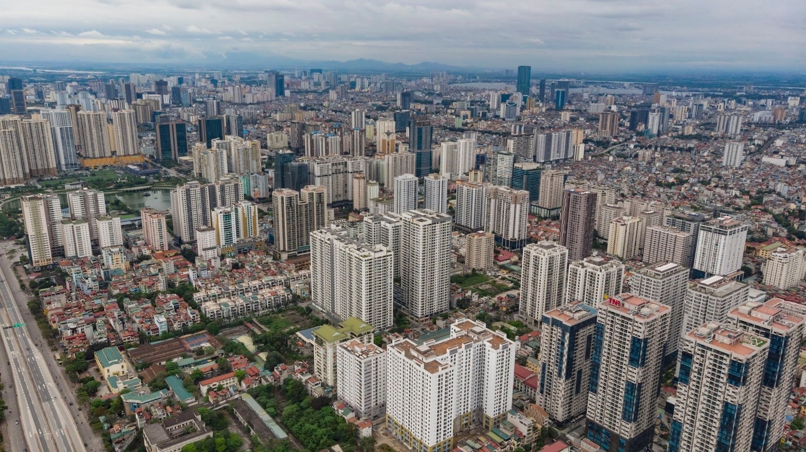 Thị trường bất động sản bước vào chu kỳ tăng trưởng mới- Ảnh 1.