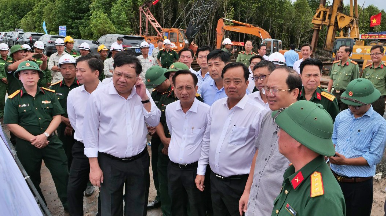 Cao tốc 59.000 tỷ sở hữu cầu vượt biển dài nhất Việt Nam đón tin vui- Ảnh 1.