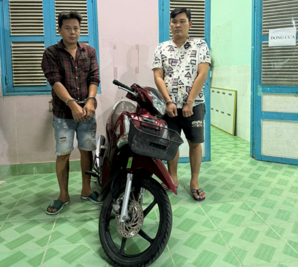 Triệt phá nhóm đối tượng trộm cắp xe máy khu vực cổng trường học - ảnh 2