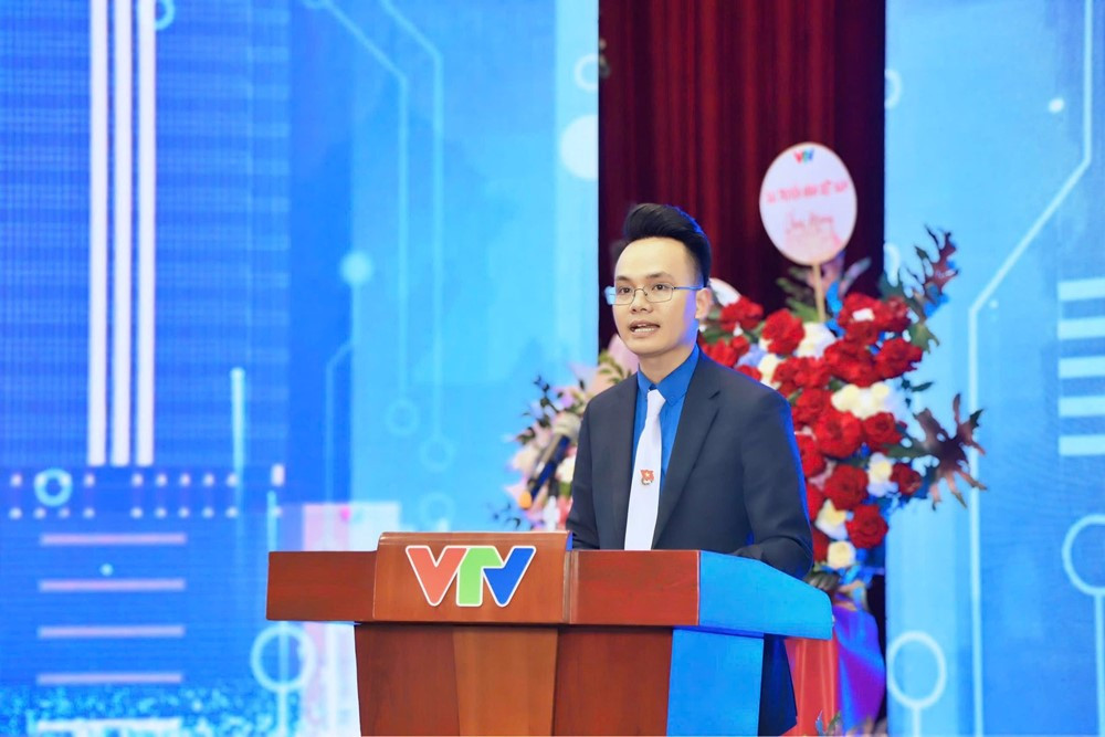 Thí sinh Olympia được nhận học bổng ở Nga, sau hơn 10 năm trở thành BTV, Bí thư Đoàn của VTV - ảnh 2