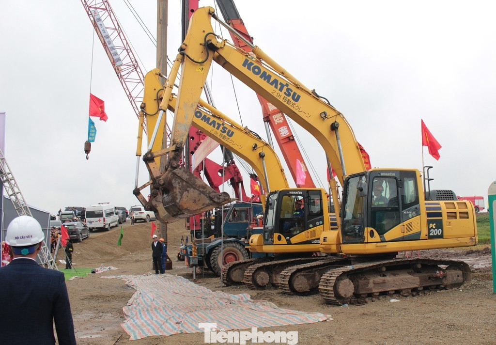 Tuyến đường nối phường Thái Bình với phường Phố Hiến được tỉnh Hưng Yên khởi công ngày 31/10. tp-1-8509.jpg