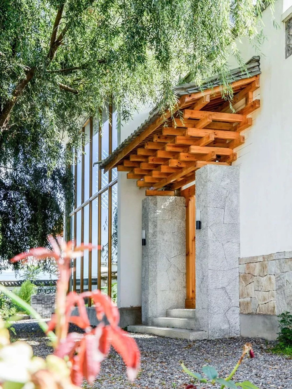 Bốn anh em ruột rủ nhau về quê xây nhà cho bố mẹ: Rộng 700m2 với 11 phòng, cách bố trí rất độc đáo, nghe lý do phía sau ai cũng nể phục - ảnh 4