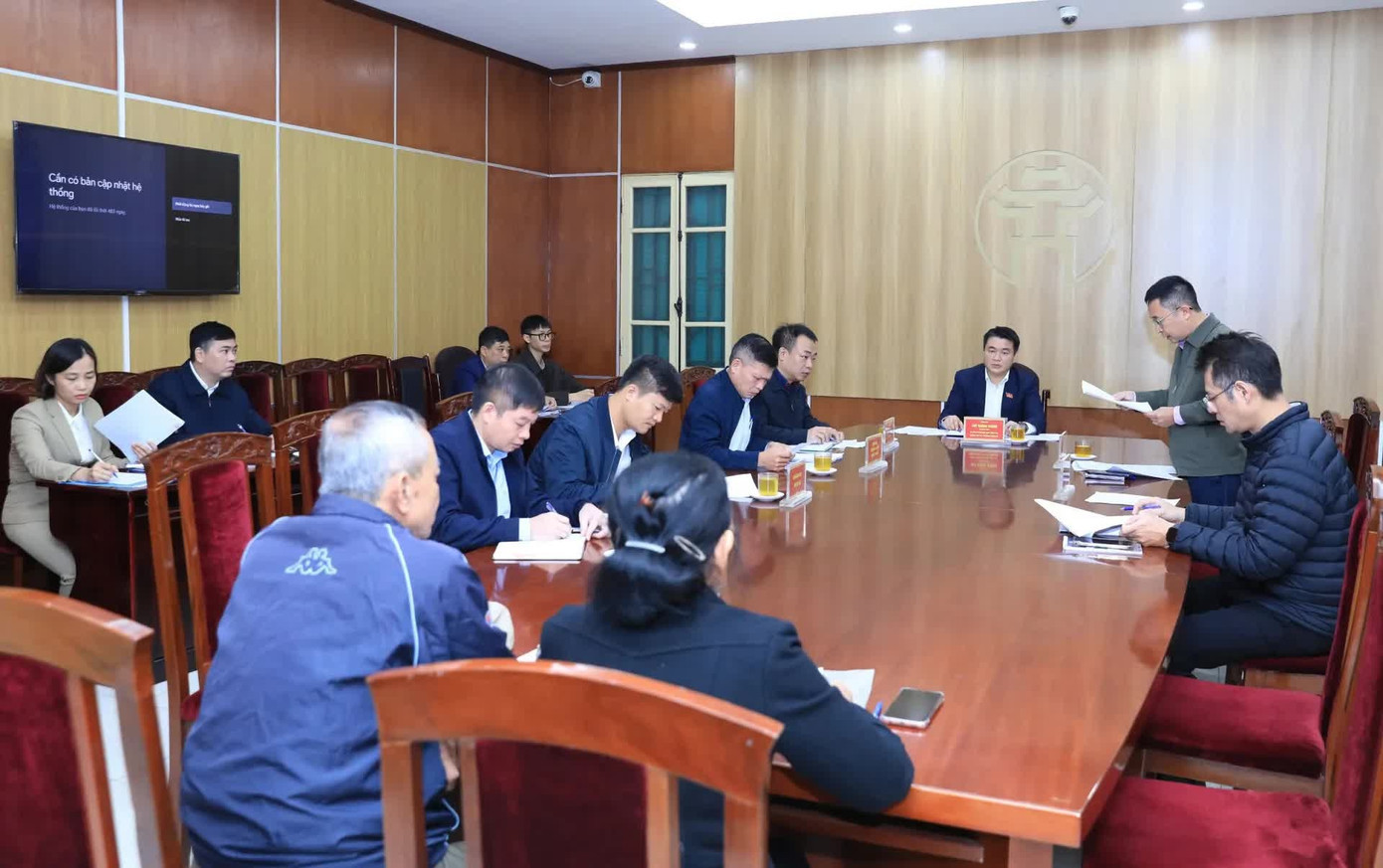 Toàn cảnh buổi tiếp công dân tại HĐND TP. Hà Nội ngày 4/11 tiep-cong-dan-1762241101-1762250623876-17622506243301186196389.jpg