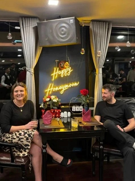 Bán ô tô lấy tiền sang Việt Nam du lịch, nam du khách Anh nhận về trải nghiệm nhớ đời - ảnh 2