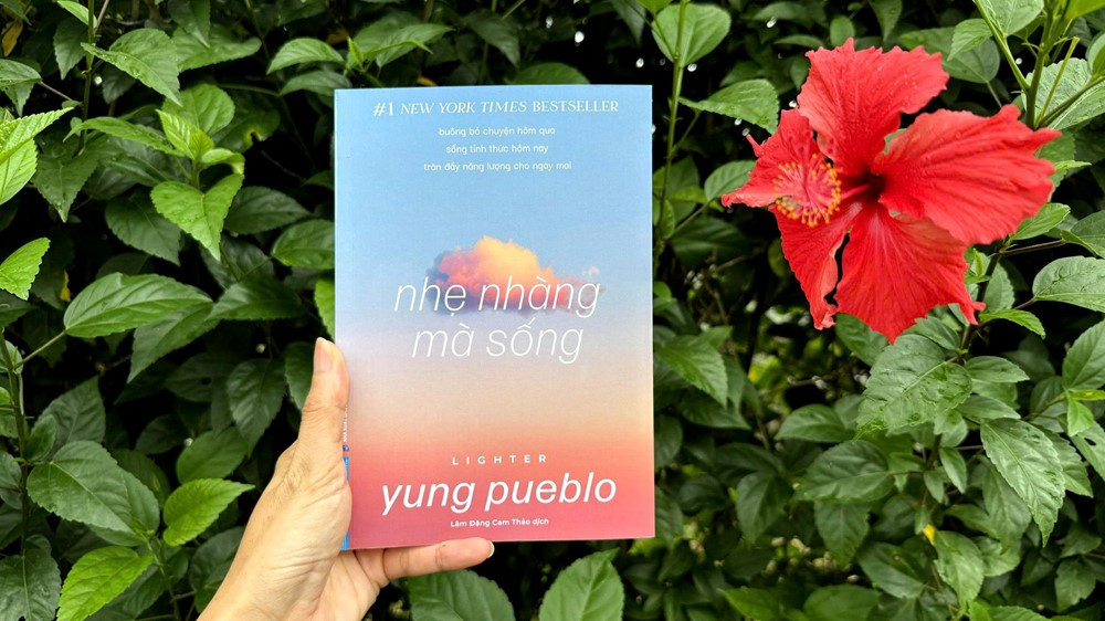 ‘Nhẹ nhàng mà sống’ - Khi nhẹ nhàng là một loại sức mạnh - ảnh 2