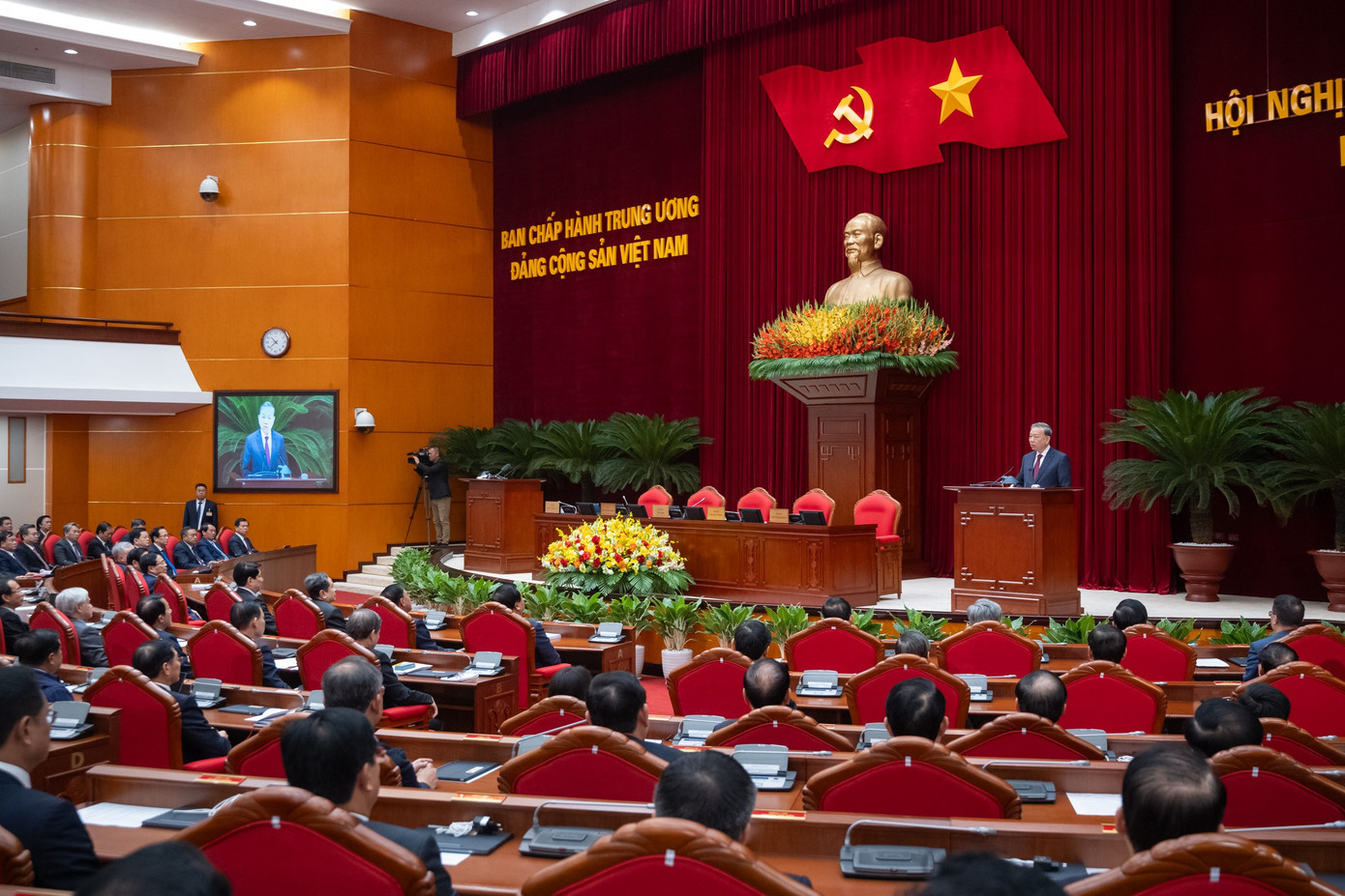 Tổng Bí thư Tô Lâm phát biểu bế mạc Hội nghị. Ảnh: PV 611tu.jpg