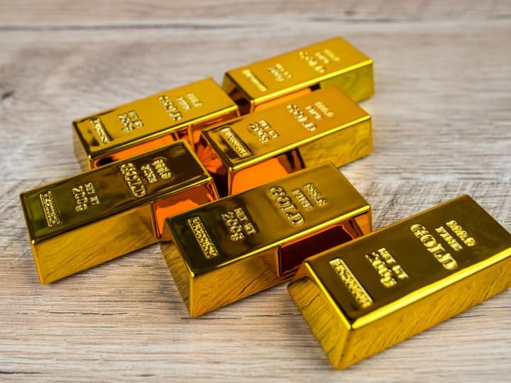 gold-bars-720x540.jpeg