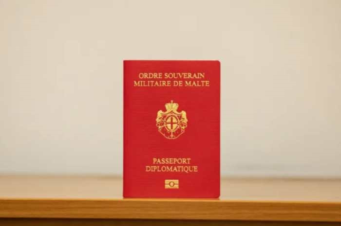 Quốc gia không lãnh thổ duy nhất được công nhận trên thế giới, sở hữu hộ chiếu hiếm, cả hành tinh chỉ có 500 cuốn - ảnh 2