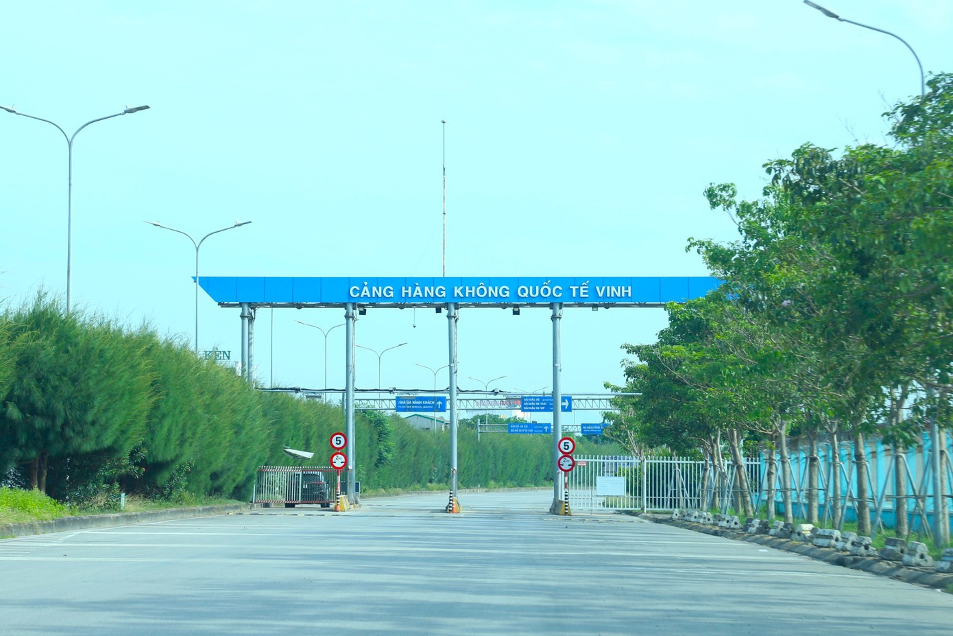 Chỉ 1 tháng nữa, sân bay quốc tế lớn tại miền Trung sẽ đón khách sau 5 tháng đóng cửa- Ảnh 2.