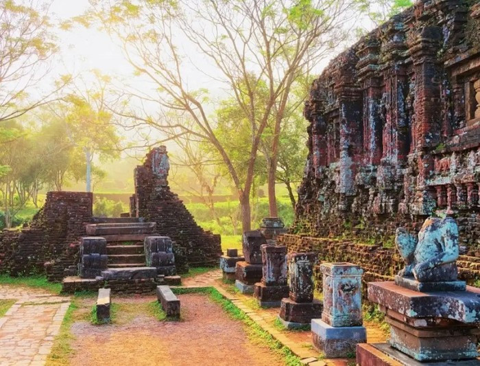 'Angkor Wat thu nhỏ của Việt Nam' lọt top tour khám phá lịch sử 'hot' nhất châu Á - ảnh 4