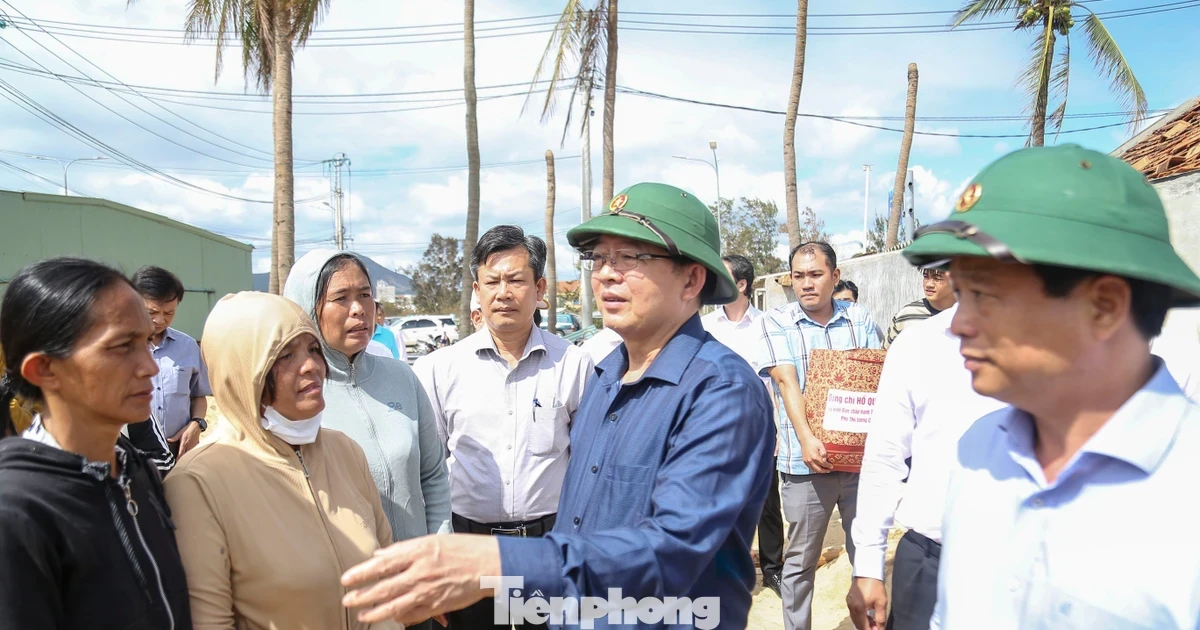 Phó Thủ tướng Hồ Quốc Dũng: Không để người dân thiếu ăn, không có chỗ ở sau bão số 13