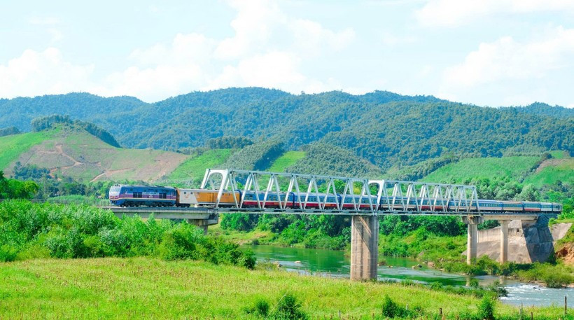 Việt Nam sắp có tàu du lịch cao cấp từ Hà Nội đến tỉnh có 'nóc nhà Đông Dương' - ảnh 1