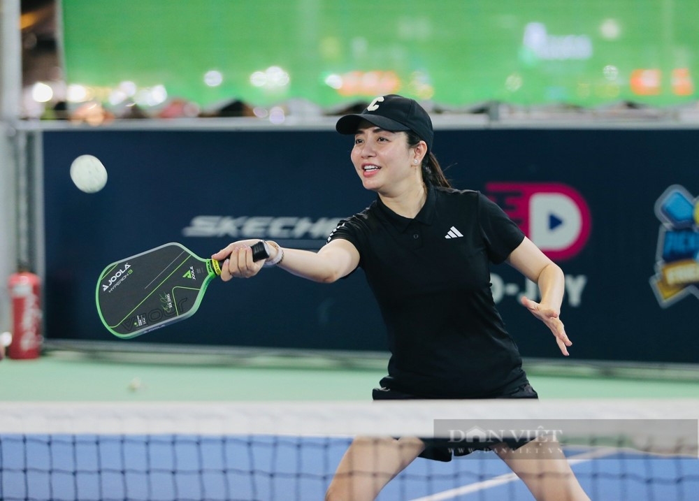 Phụ nữ nên chơi pickleball hay đi bộ? - ảnh 1