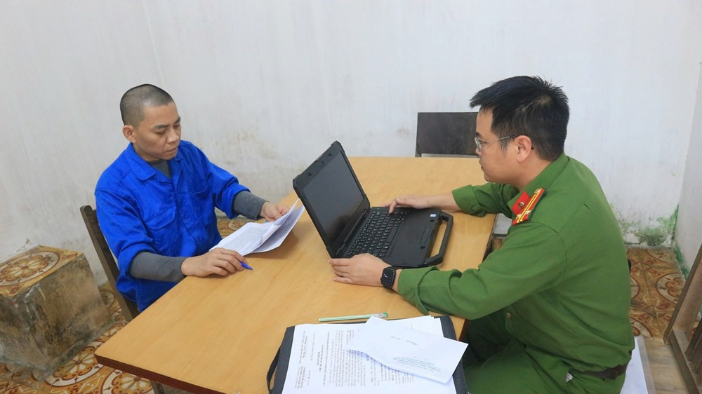 Bắt Tổng Giám đốc DIGITAL SPACE Việt Nam - ảnh 1